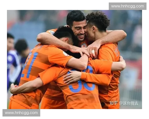 亚冠与欧联杯双线竞技：亚洲与欧洲俱乐部足球的巅峰对决与发展趋势